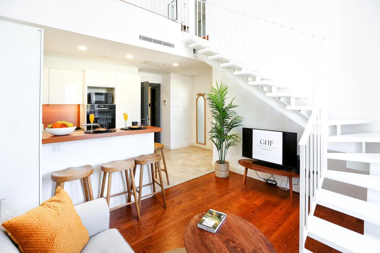 Young Spirit Apartment Faro Luaran gambar