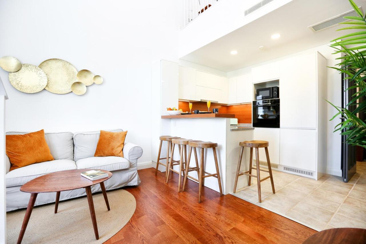 Young Spirit Apartment Faro Luaran gambar