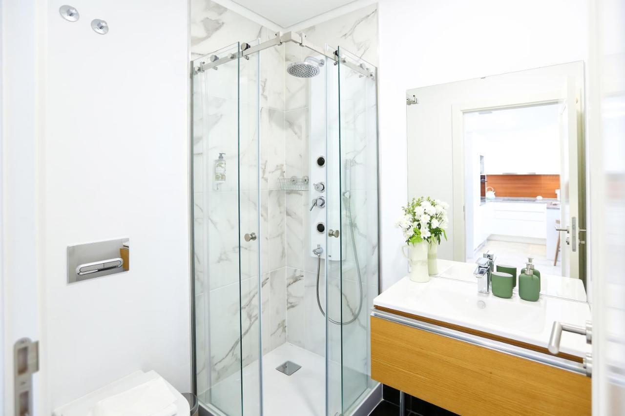 Young Spirit Apartment Faro Luaran gambar