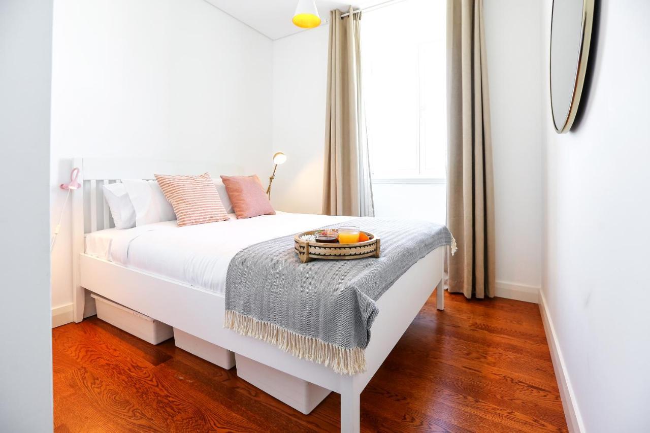 Young Spirit Apartment Faro Luaran gambar