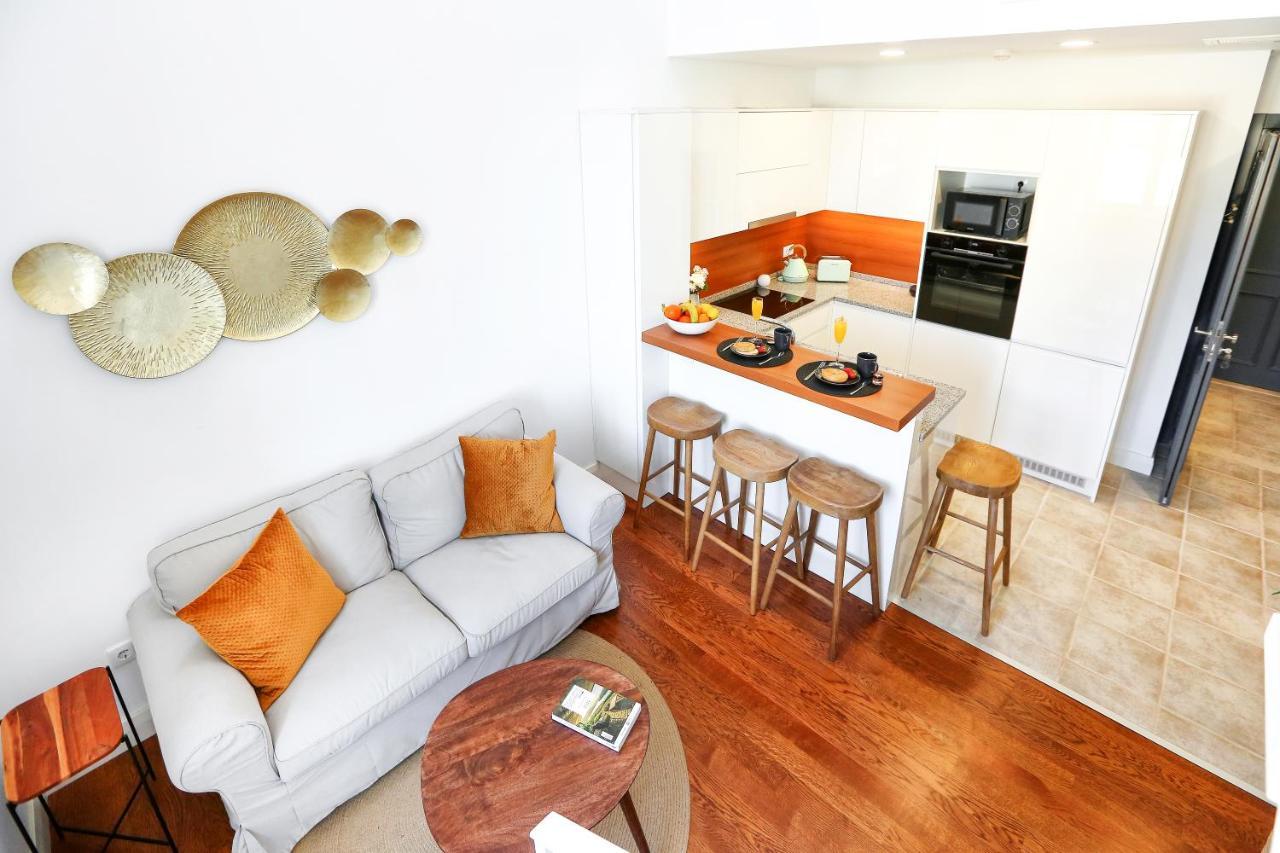 Young Spirit Apartment Faro Luaran gambar